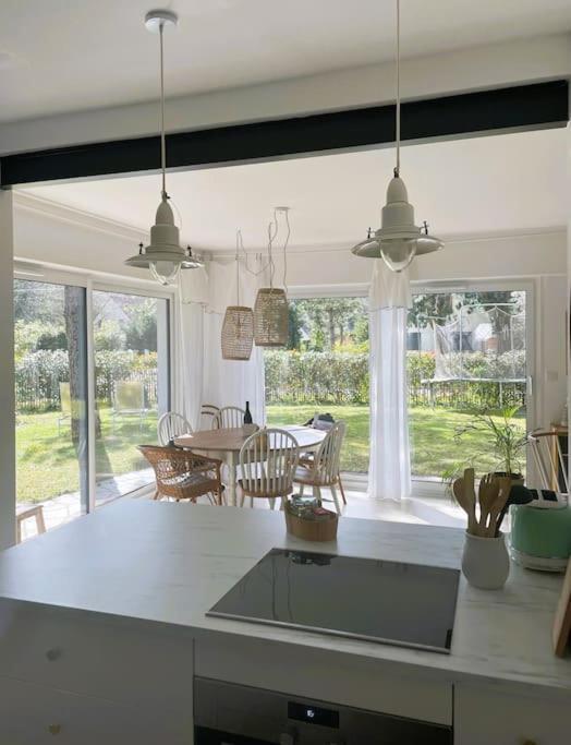 Le Rosa: Villa De Charme Entre Mer Et Pinede กองด์ ภายนอก รูปภาพ